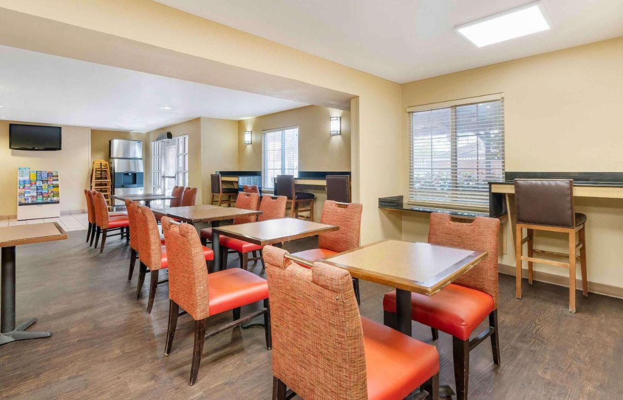 Extended Stay America Suites - Orlando - Lake Buena Vista Exterior photo
